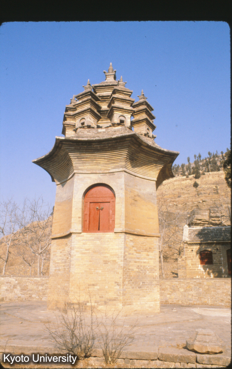 77-5_九塔寺九頂塔 (1)