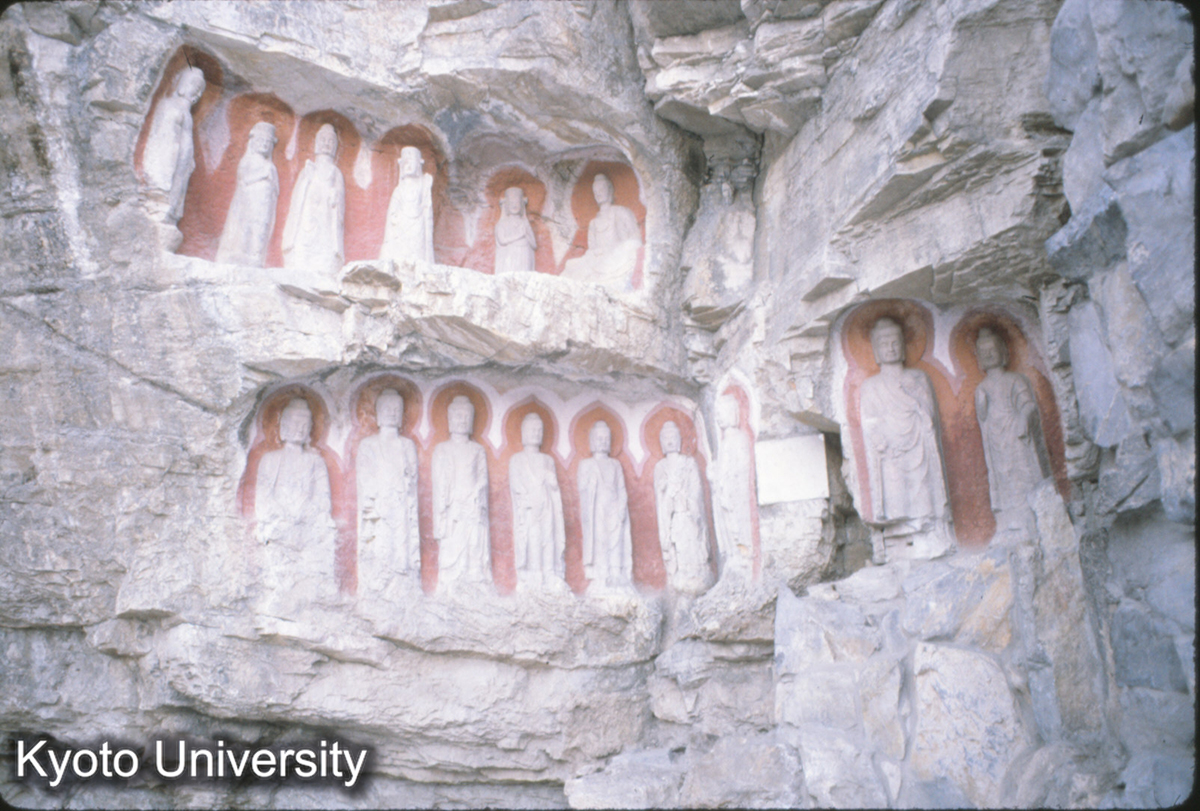 77-16_済南 千仏山 (1)