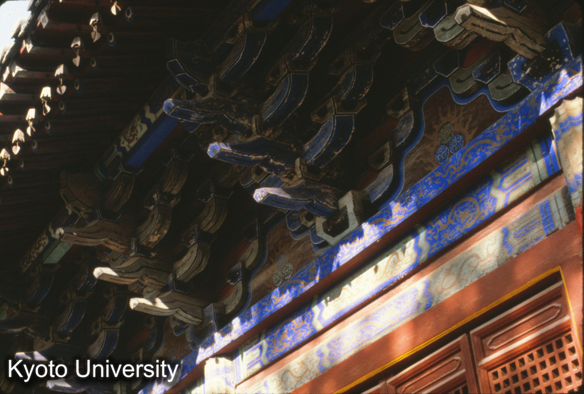 78-17_長清 霊岩寺 千仏殿 外檐斗栱 明万暦間 (1)