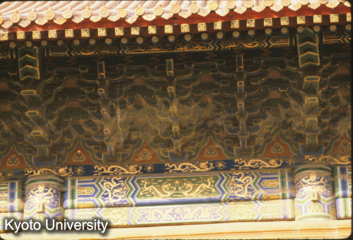 82-10_曲阜 孔廟大成殿 上層 外檐鋪作 (1)