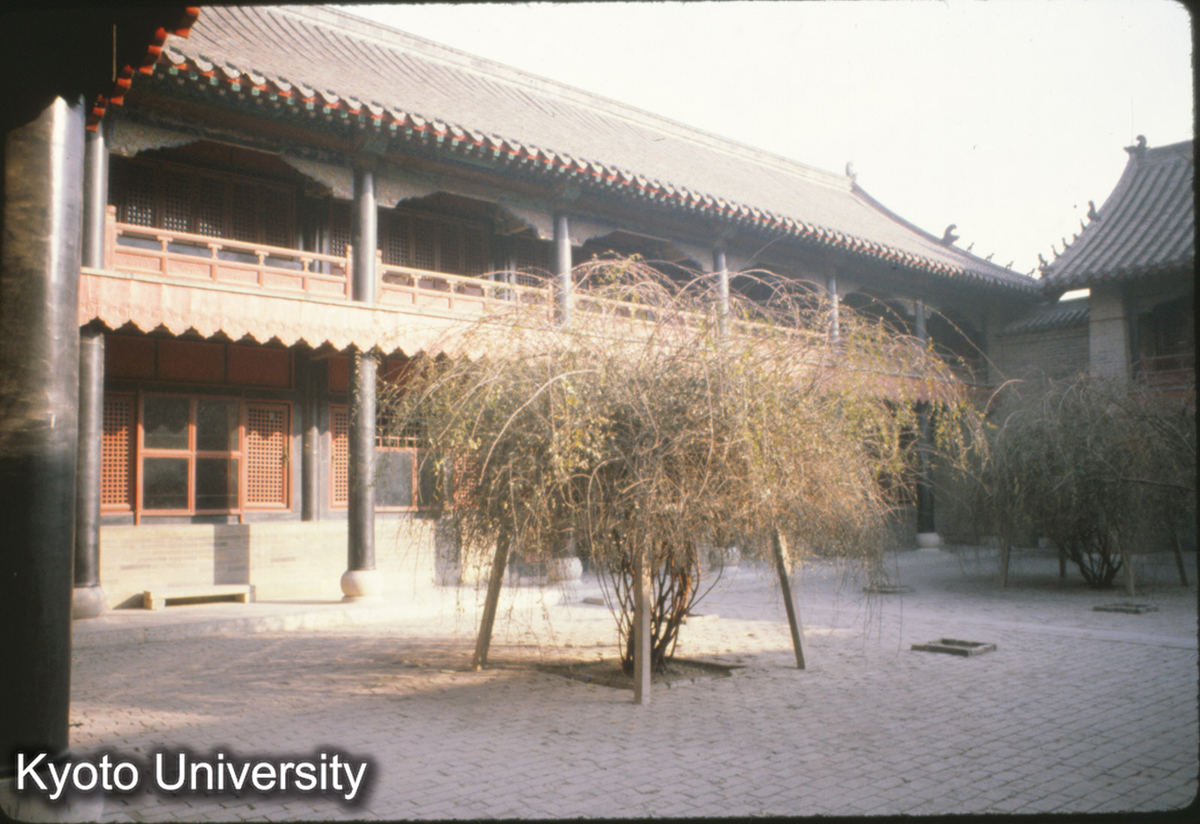 82-31_曲阜 孔府後堂楼 末代衍聖公孔徳成住室 (1)