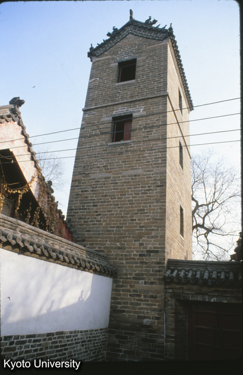 83-2_曲阜 孔府避難楼 (1)