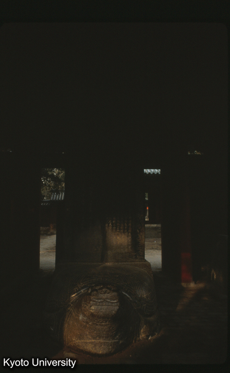 84-20_曲阜 顔廟碑亭 (1)