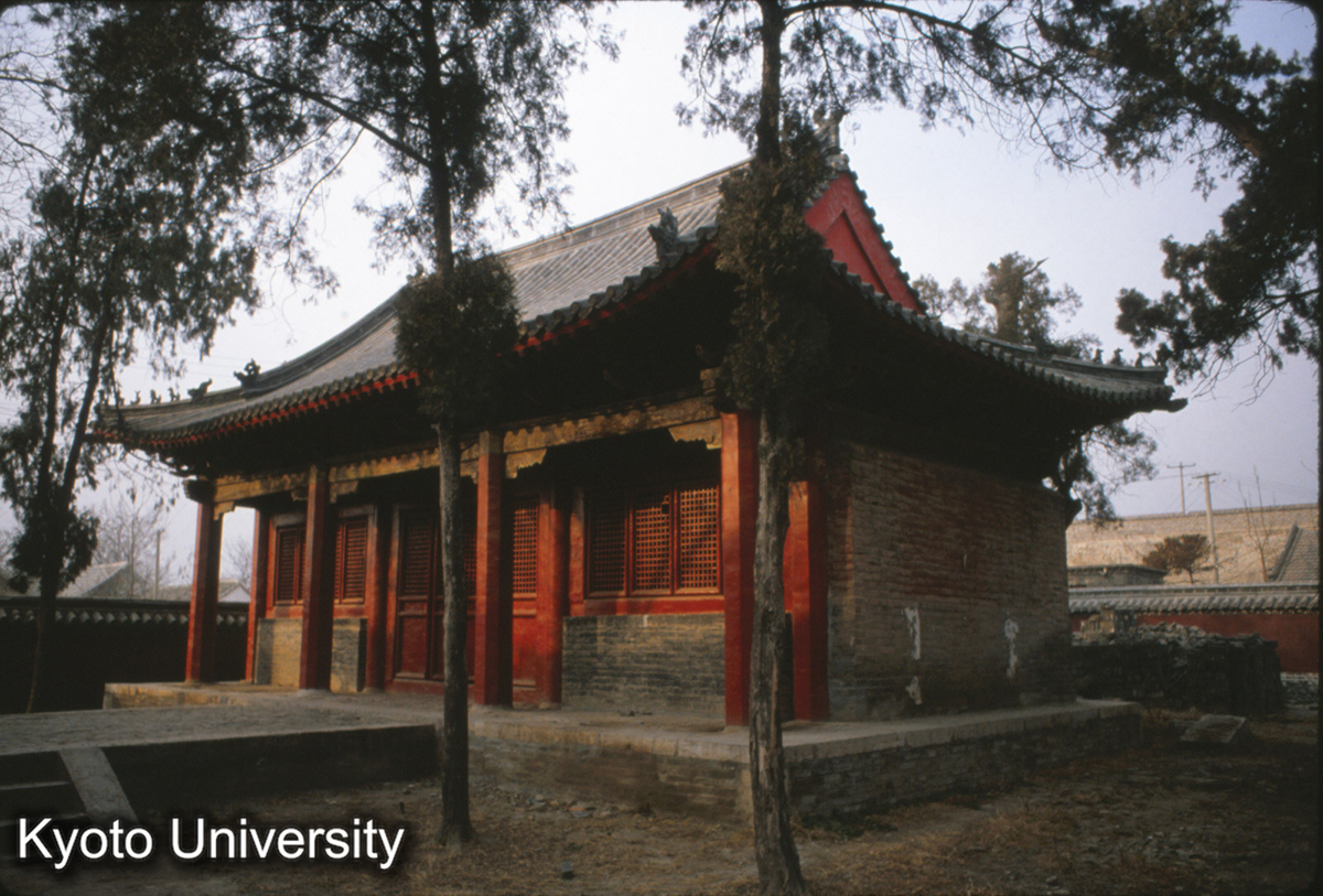 84-30_曲阜 顔廟父母廟 寝殿 (1)