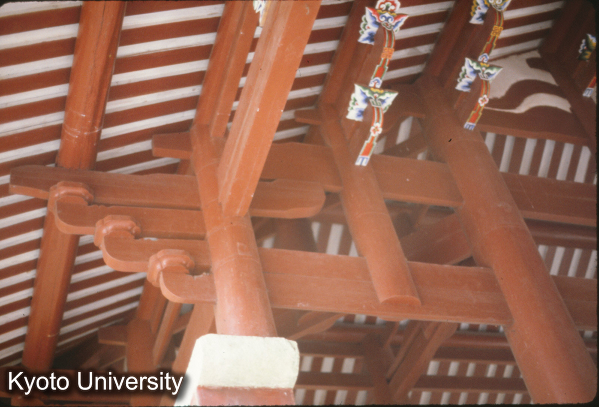 85-3_福州 鼓山湧泉寺第一門 挿栱 (1)