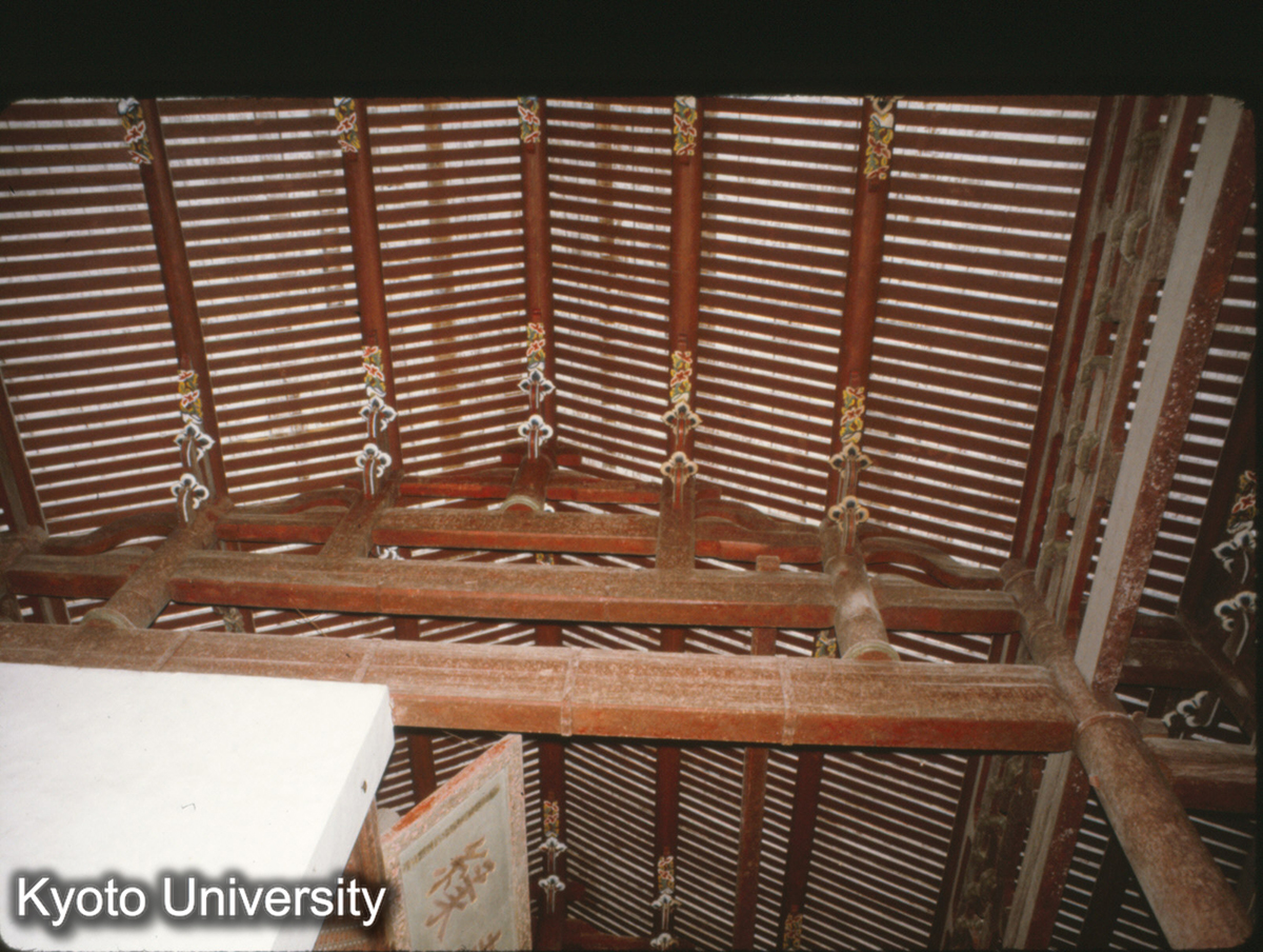 85-15_鼓山湧泉寺天王殿 梁架 (1)