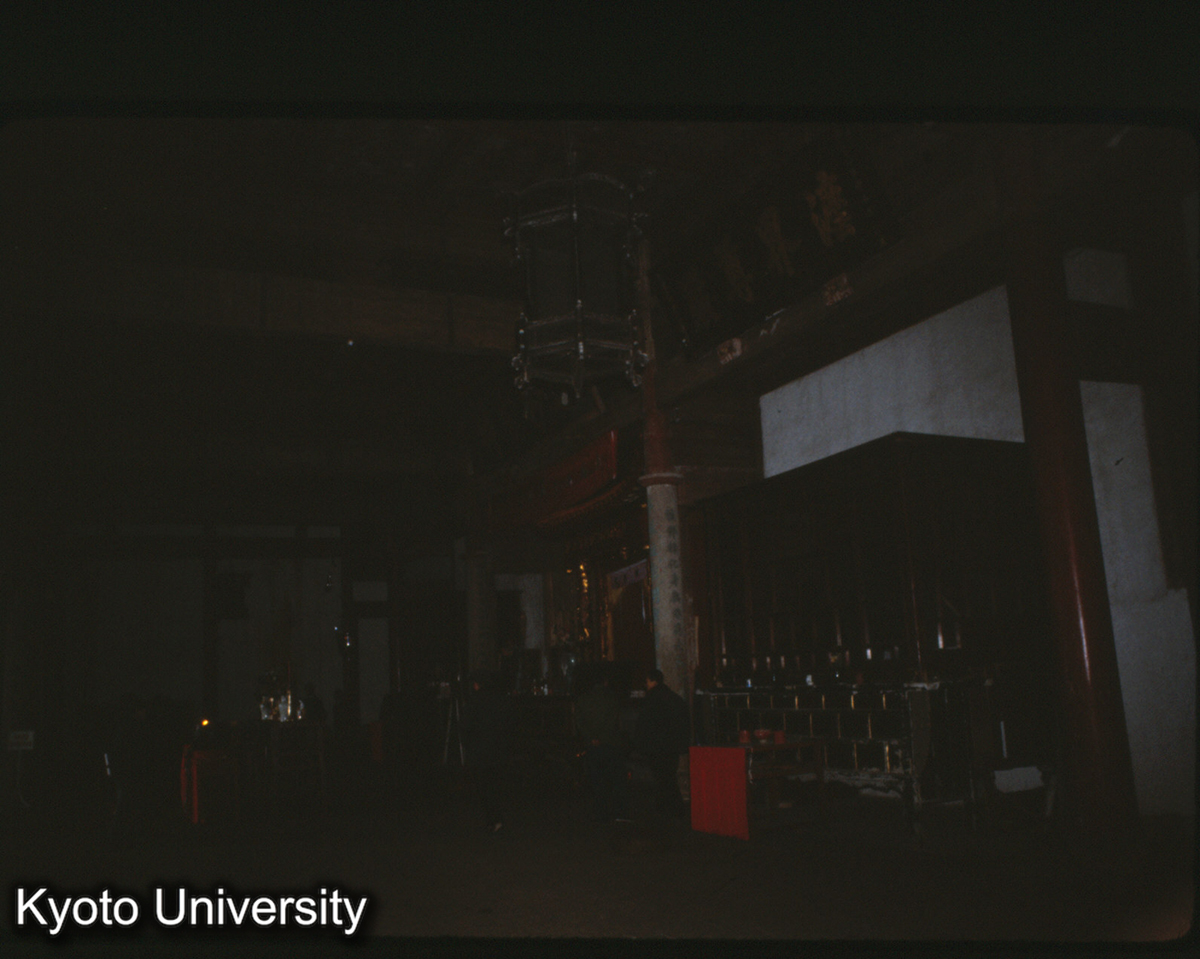 85-29_鼓山湧泉寺法堂 内部 (1)