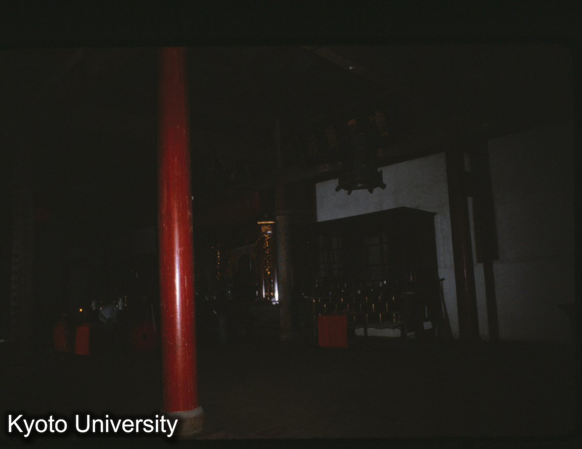 85-30_鼓山湧泉寺法堂 内部 (1)