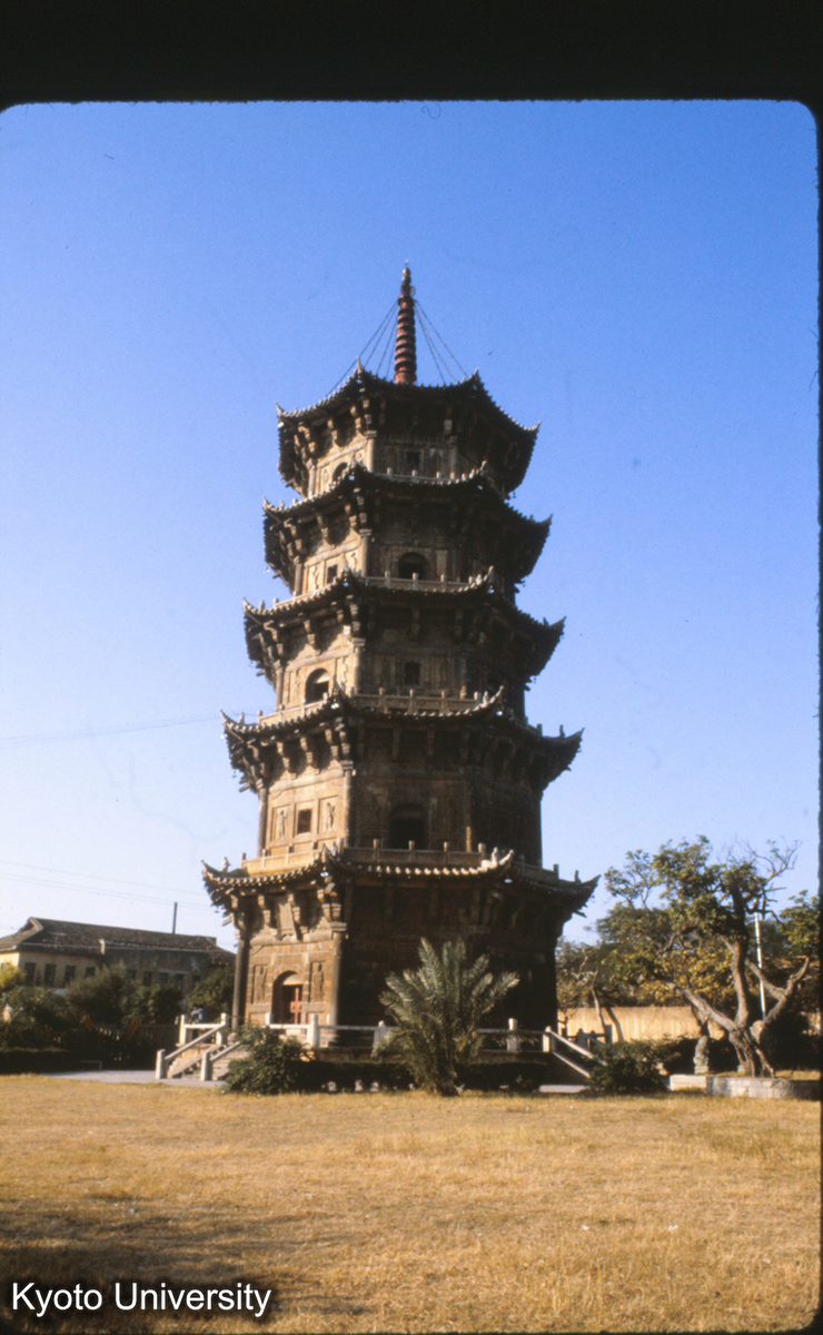 88-6_泉州 開元寺西塔 又名仁寿塔 南宋1228-38 (1)