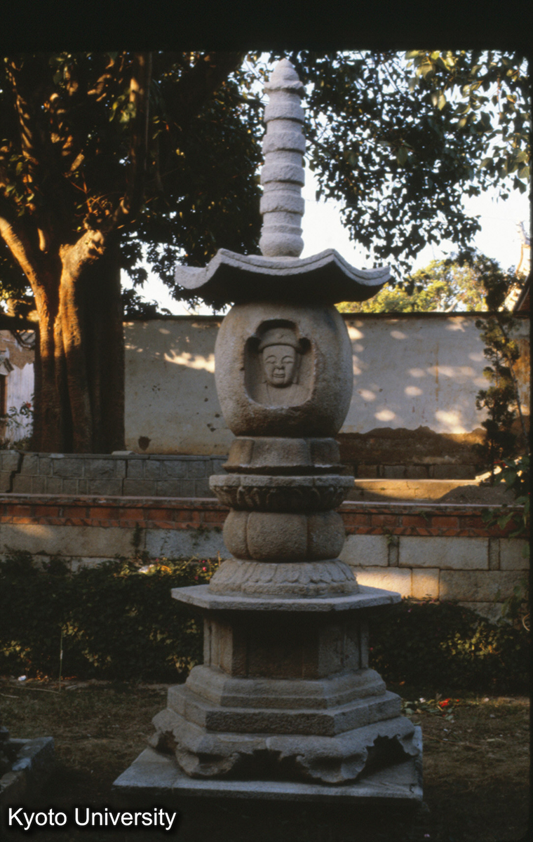 89-4_泉州 開元寺 石塔 (1)