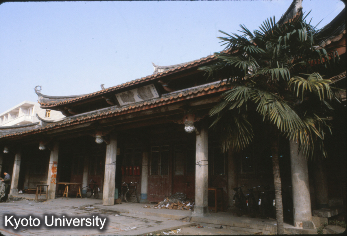 90-24_泉州 承天寺大殿 清末? (1)