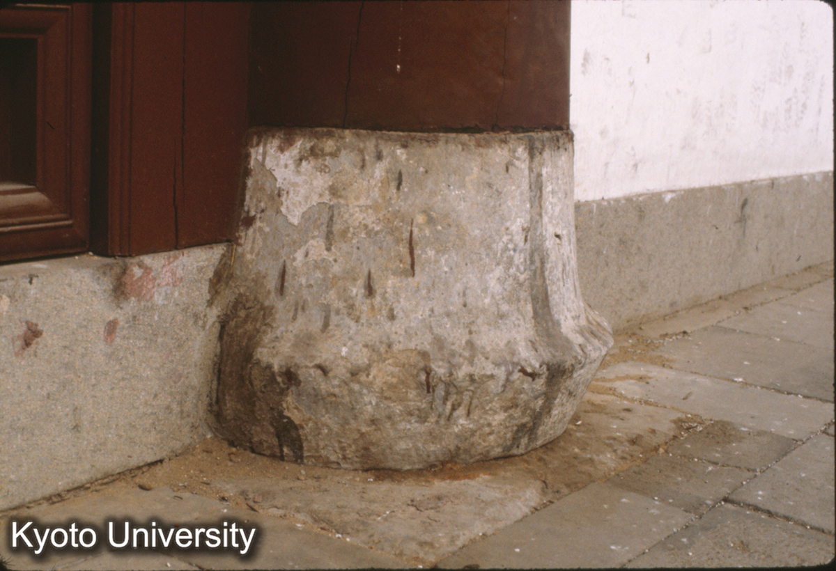 94-13_金華 天寧寺大殿 柱礎 (1)