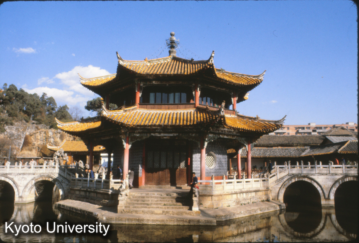 95-31_昆明 円通寺八角亭_81 (1)