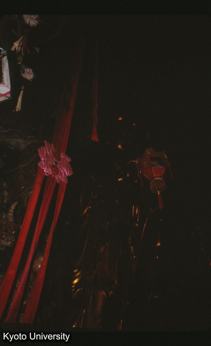 97-12_昆明 西山華亭寺大雄宝殿 (1)