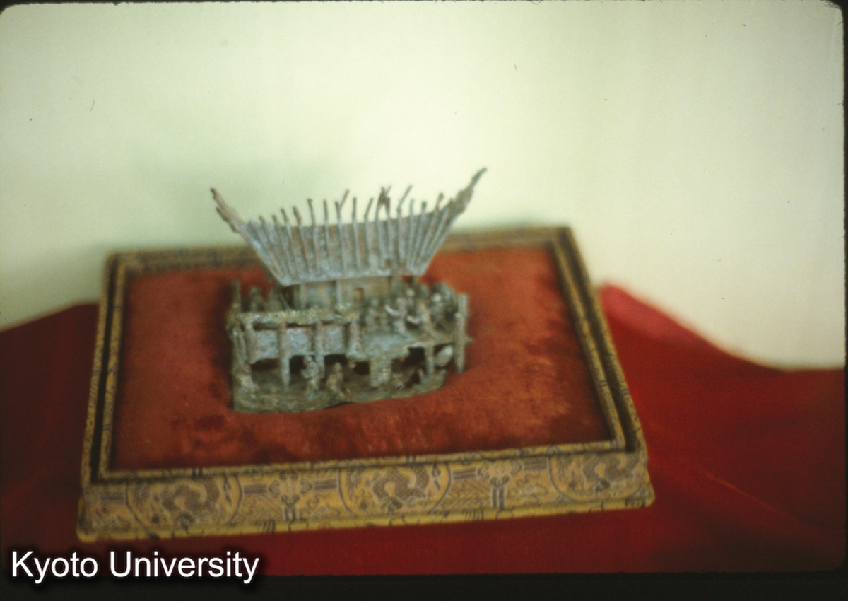 100-24_銅房子（石寨山） （雲南省博） (1)