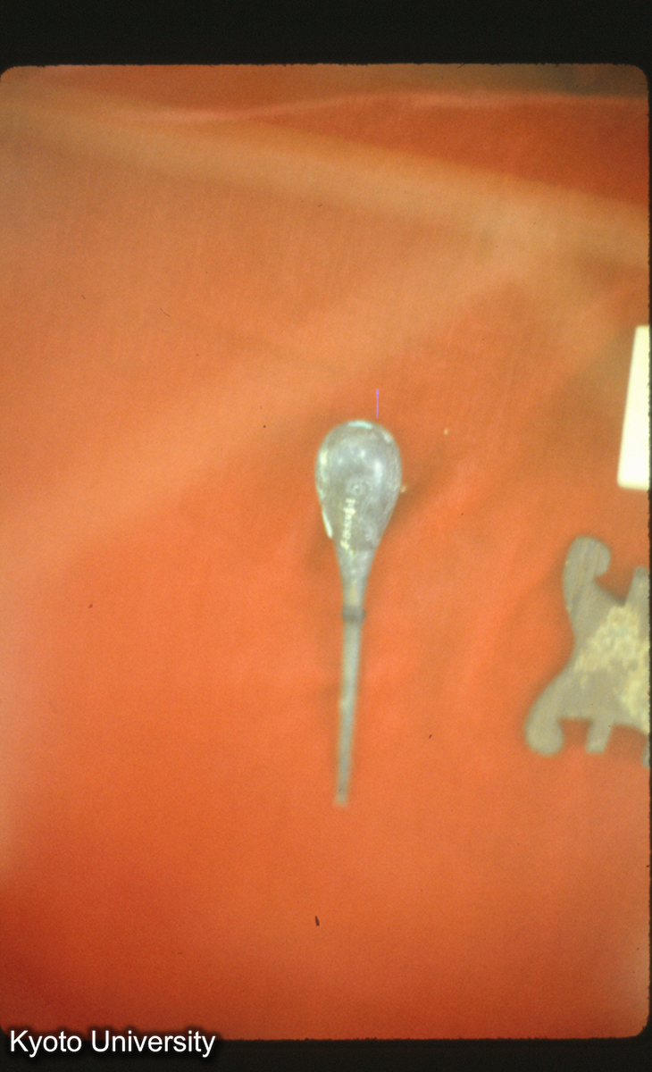 100-27_銅錐（江川李家山） （雲南省博） (1)