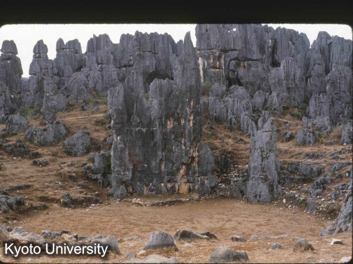 101-16_路南イ族自治州 石林 祭祀場 (1)