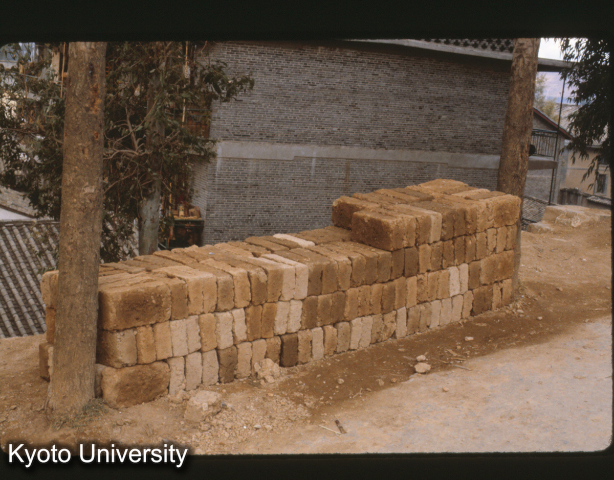 102-20_土坯（宣良） 29×16×7.5 (1)