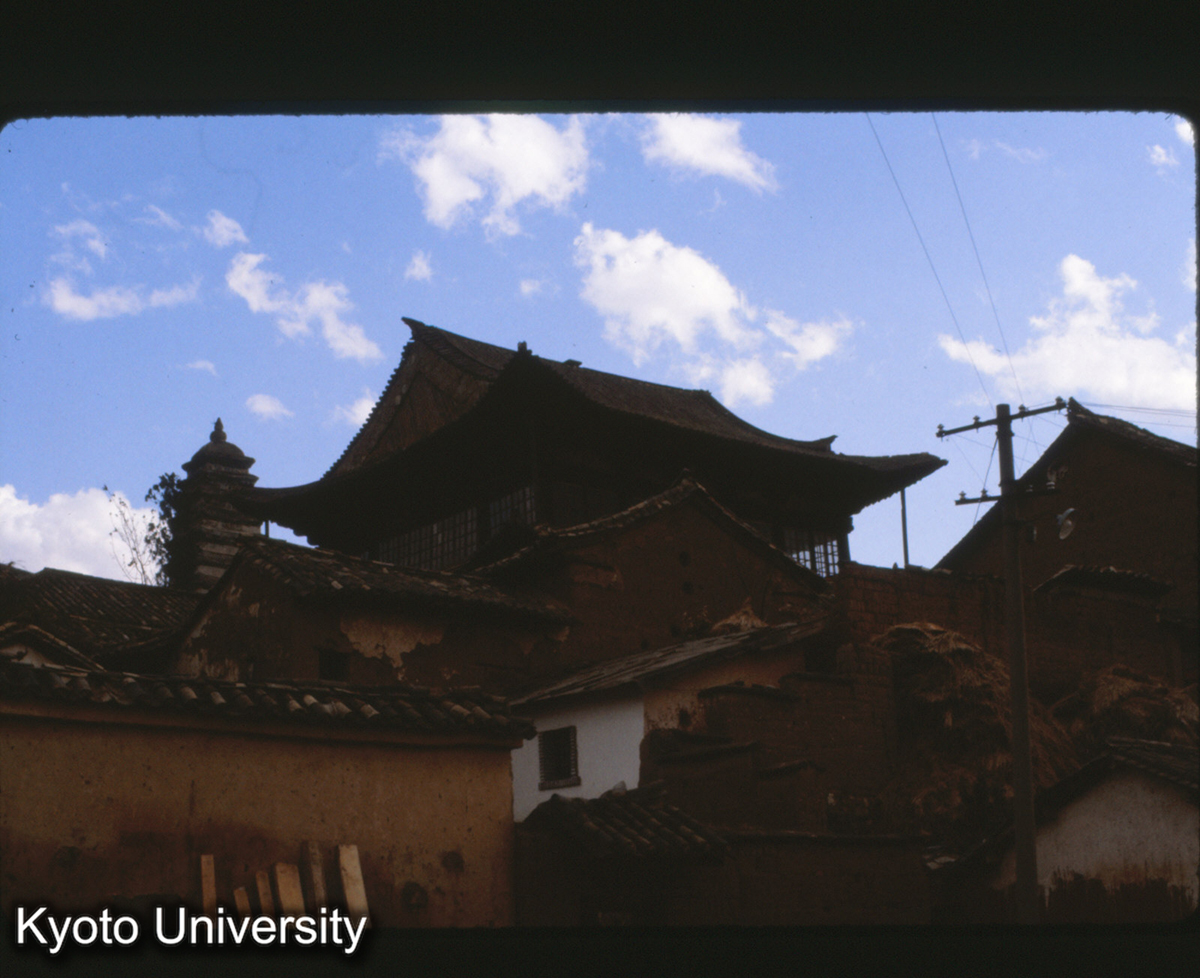 102-22_宣良 法明寺正殿 (1)