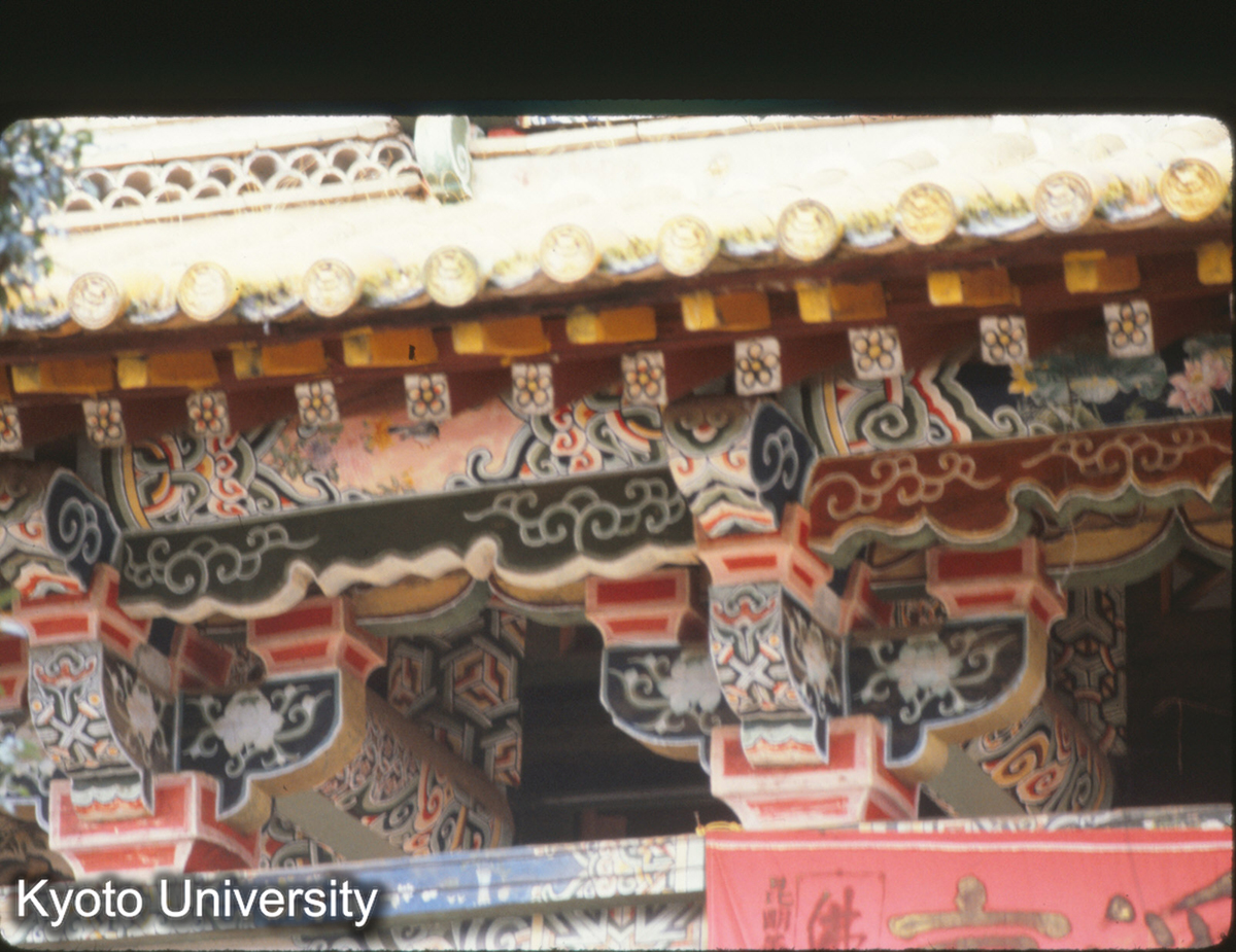 103-22_安寧 曹渓寺大殿 上檐 補間・柱頭鋪作 (1)