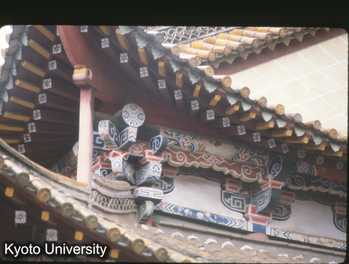 103-24_安寧 曹渓寺大殿 上層隅軒 (1)