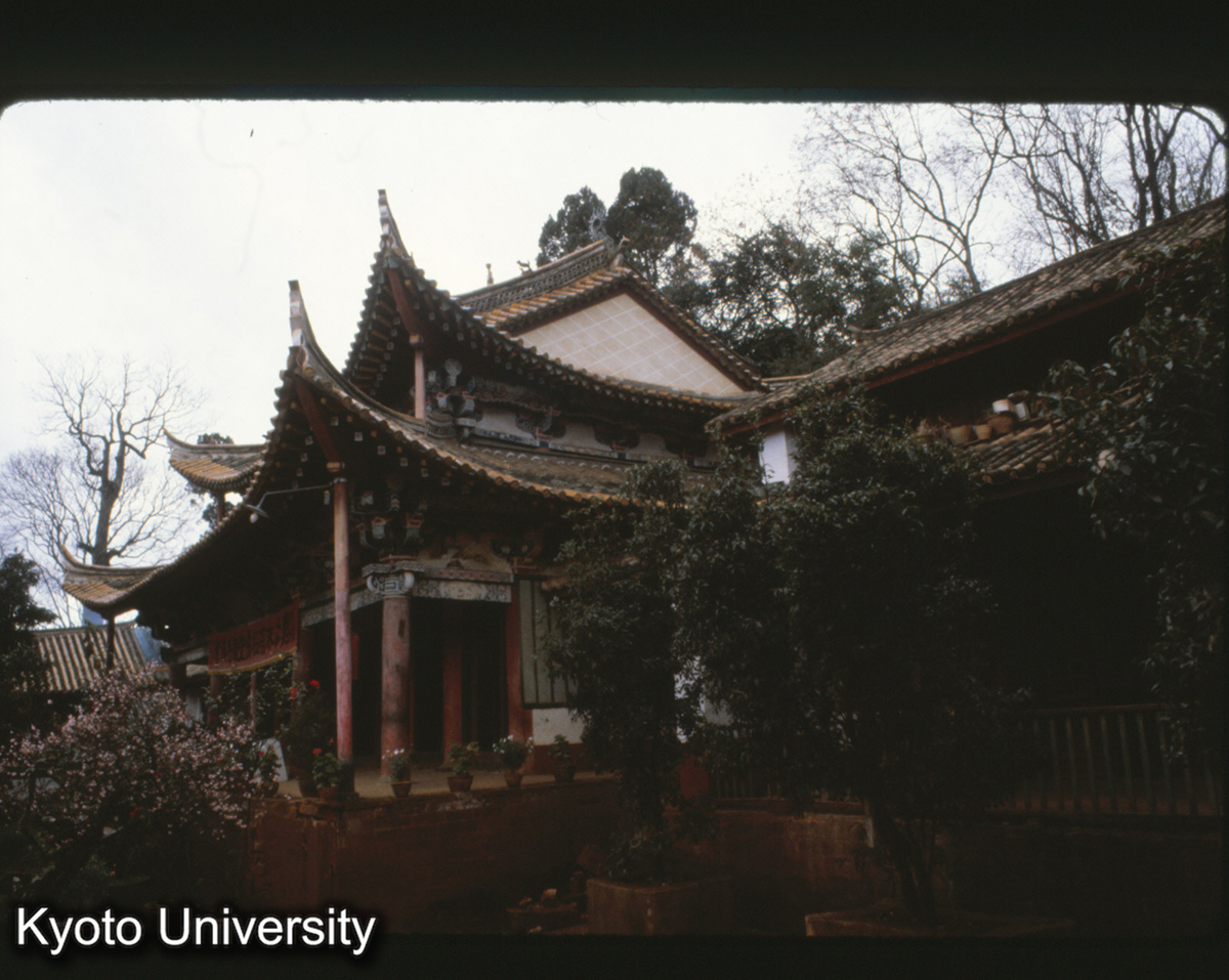 103-25_安寧 曹渓寺大殿 正側面 (1)