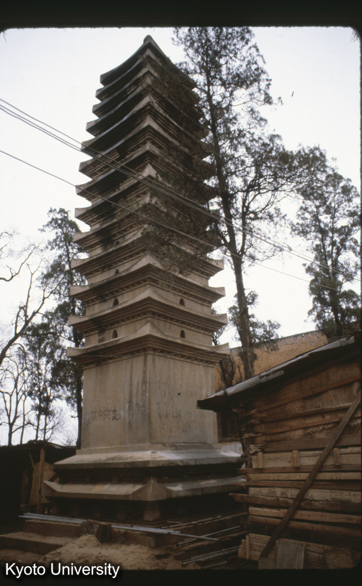 103-27_昆明 大徳寺東塔 双塔 明 成化13（1477） (1)