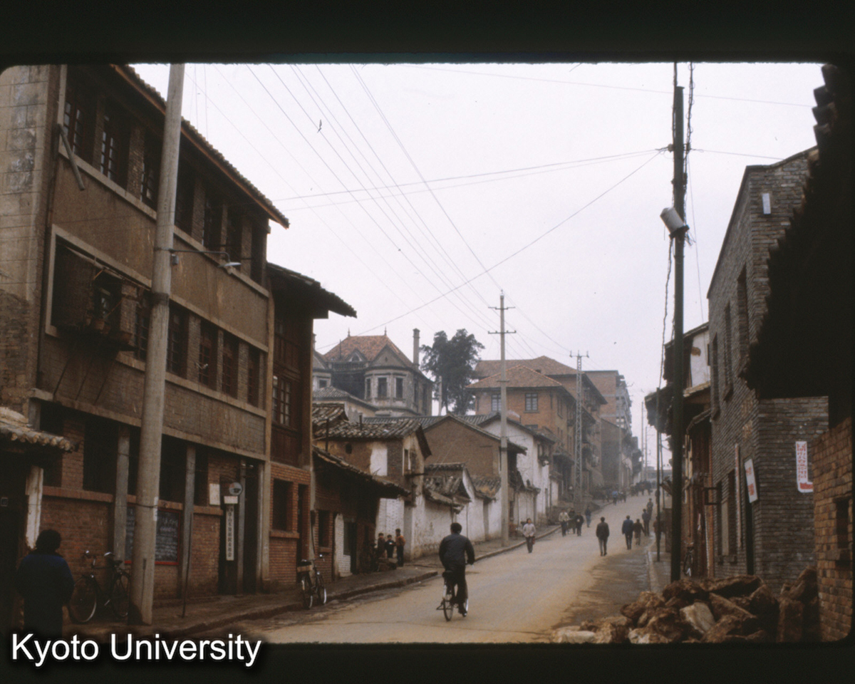 103-32_昆明市内 (1)