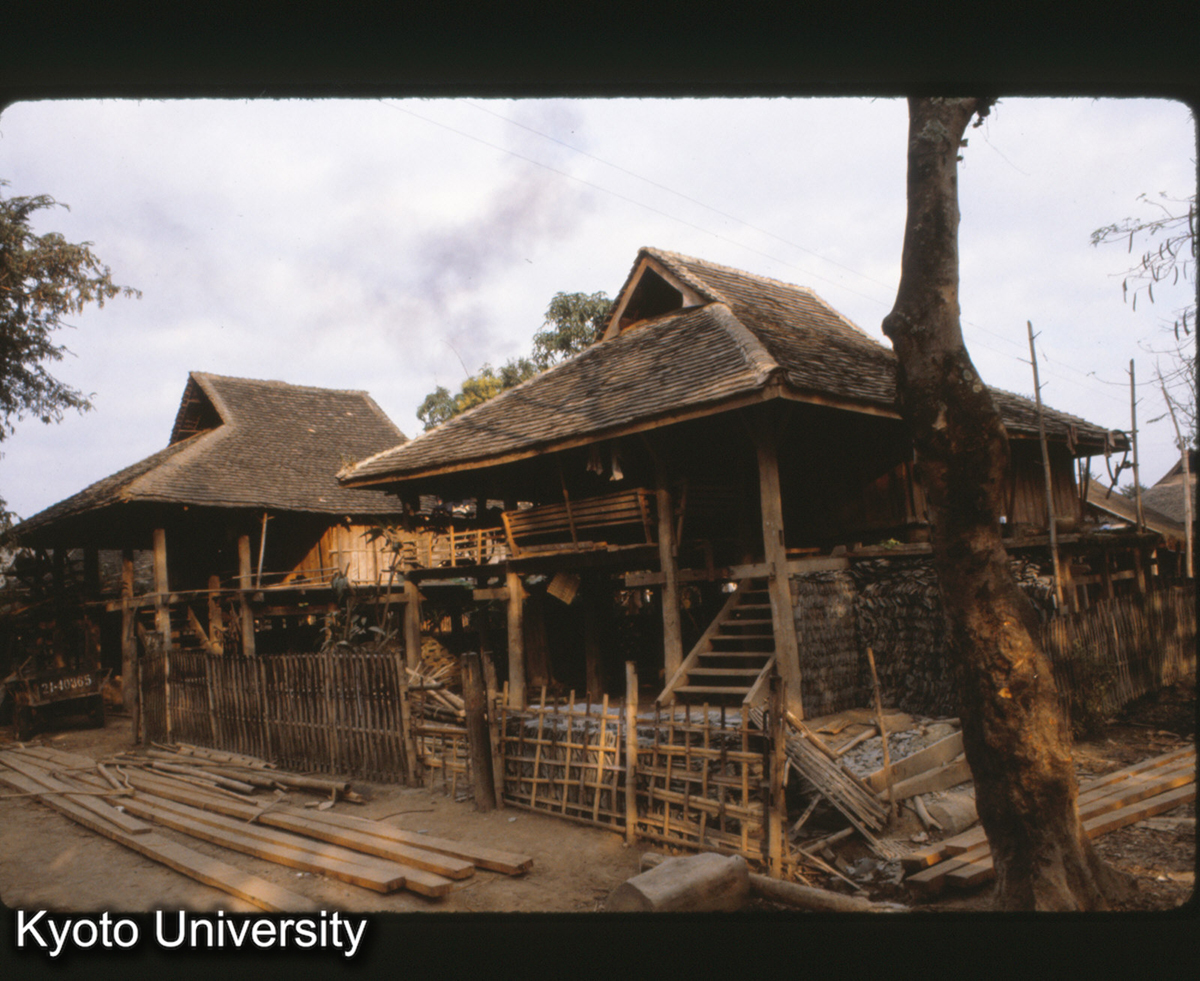 104-28_景洪 タイ族 民居 (1)