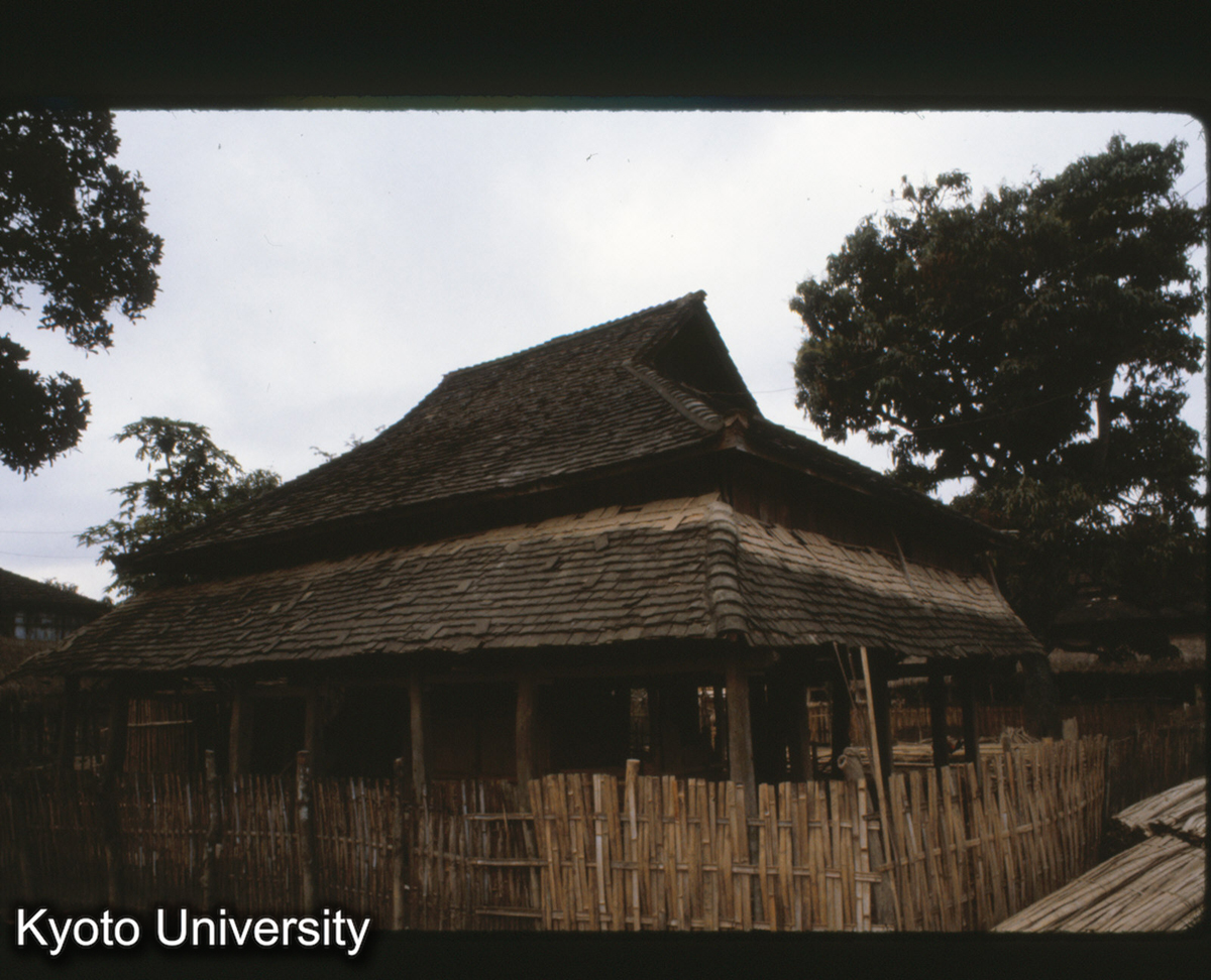 105-5_景洪 タイ族 民居 (1)