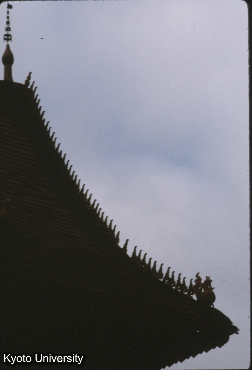 105-31_曼角仏寺大殿 (1)