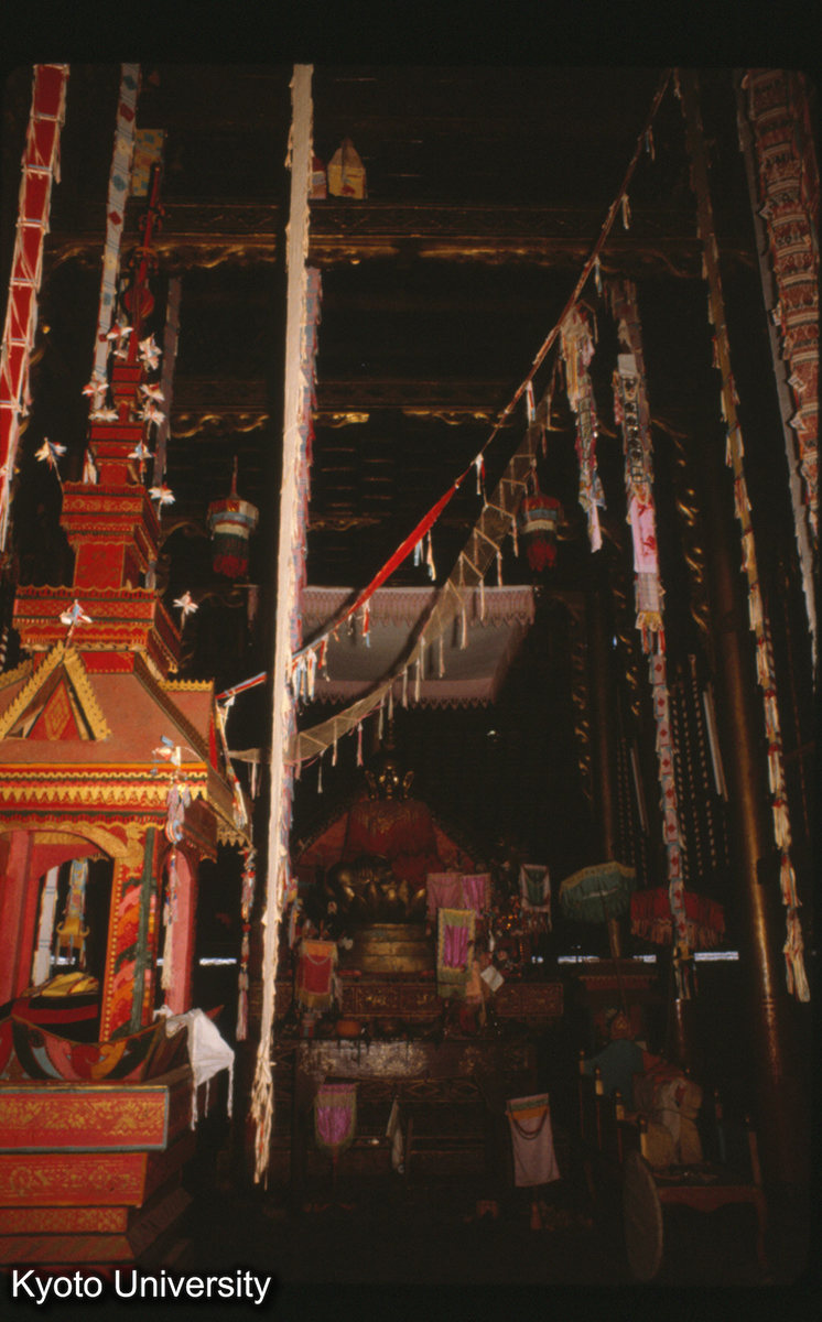 106-12_曼角仏寺大殿 (1)