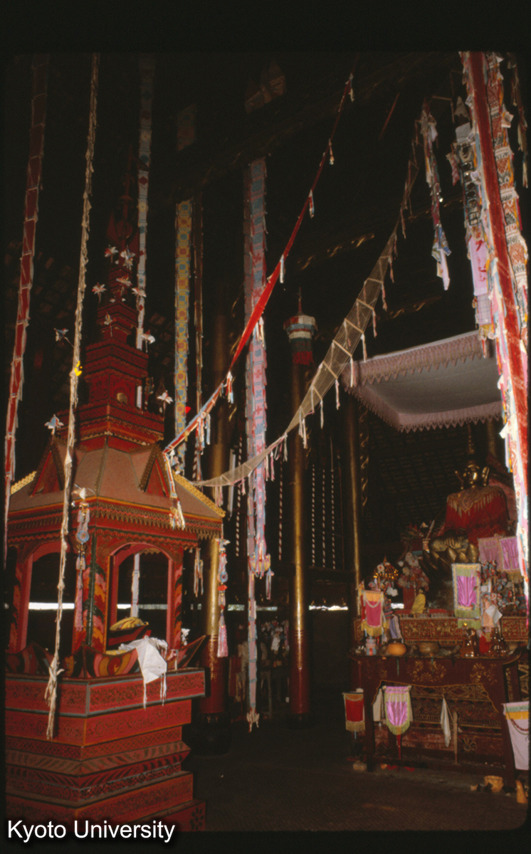 106-15_曼角仏寺大殿 内景 (1)