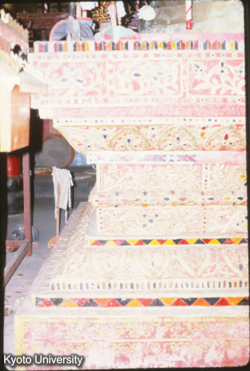 106-33_曼角仏寺大殿 (1)