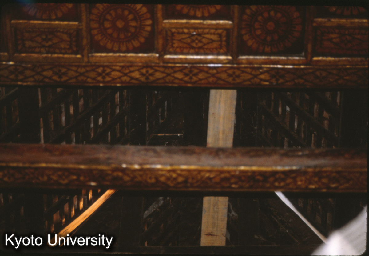 107-4_曼角仏寺大殿 (1)