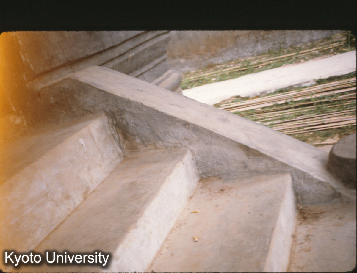 108-1_曼角仏寺経堂 （108は悦のカメラ） (1)