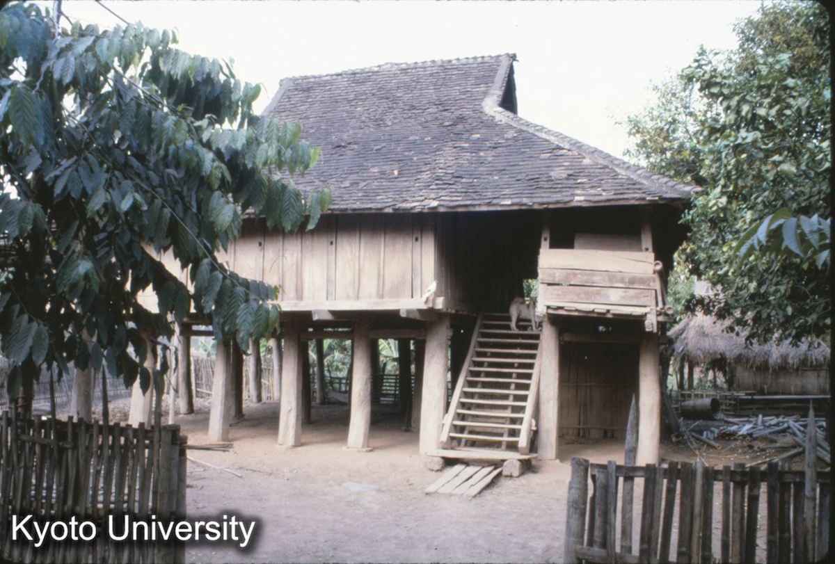 110-5_景洪 タイ族 民居 (1)