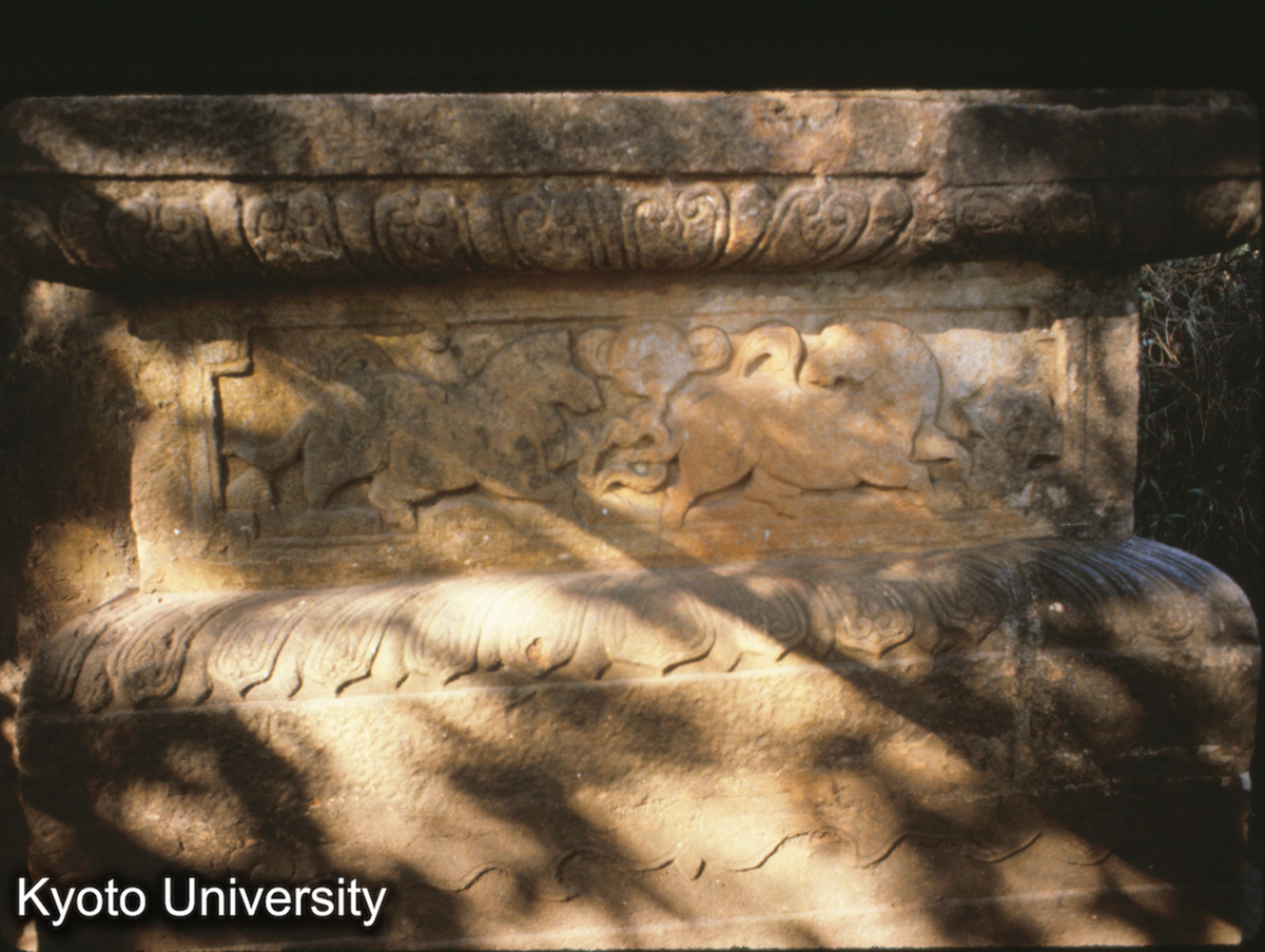 113-3_昆明 西山龍門 石牌坊 (1)