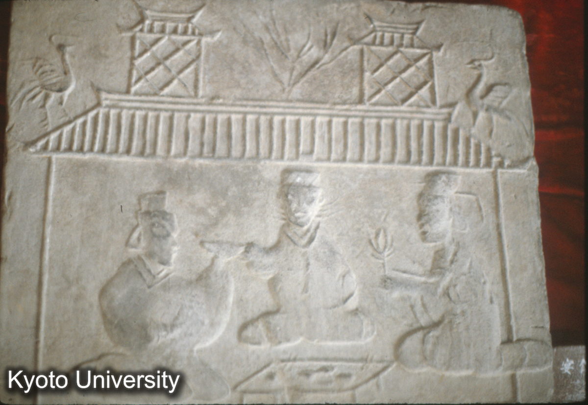 115-35_画像磚 宴飲図 1979新都出土 四川博 (1)