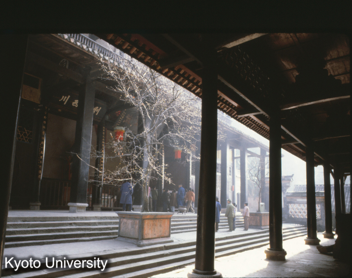 119-26_灌県 二王廟 (1)