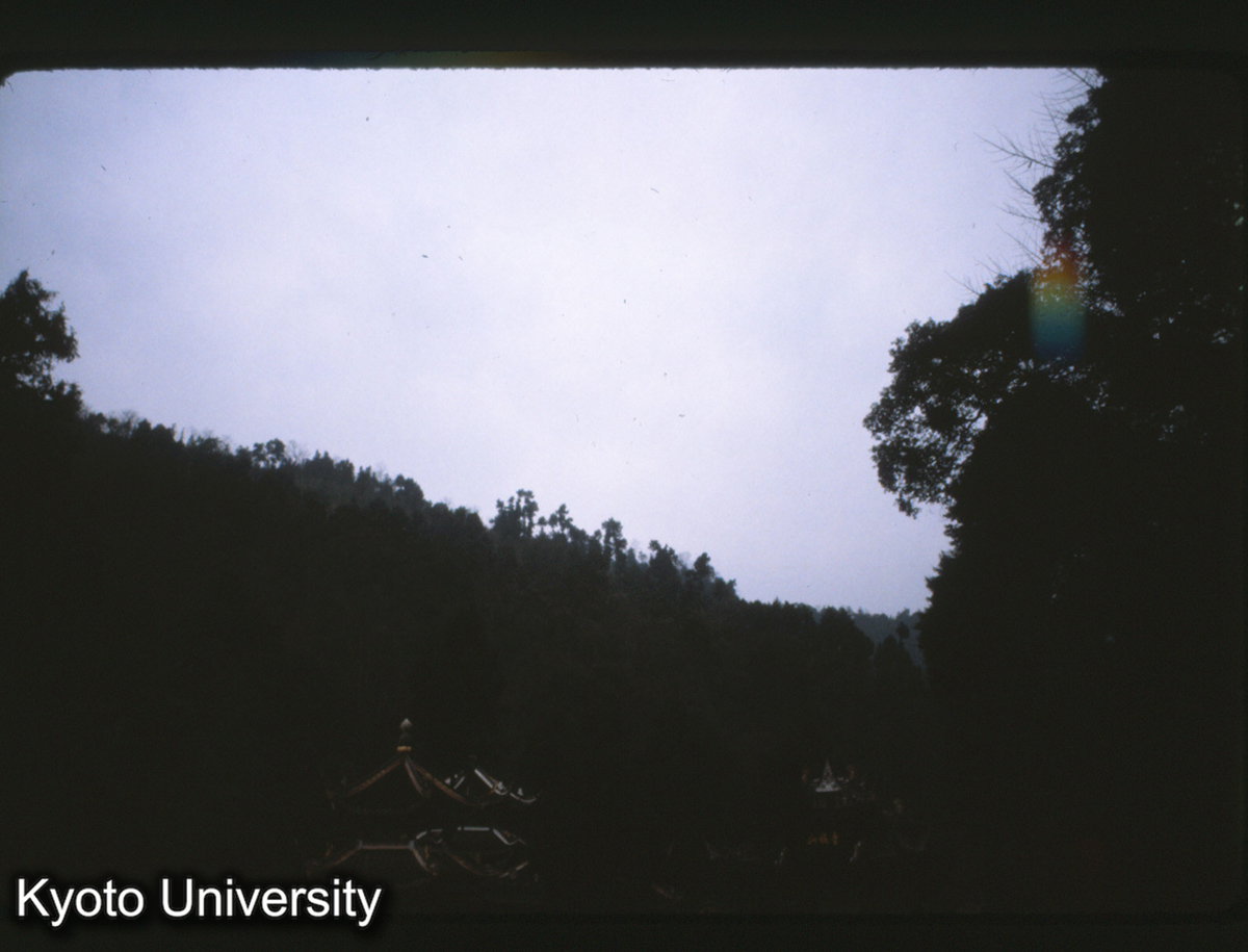 121-37止_灌県 青城山 (1)