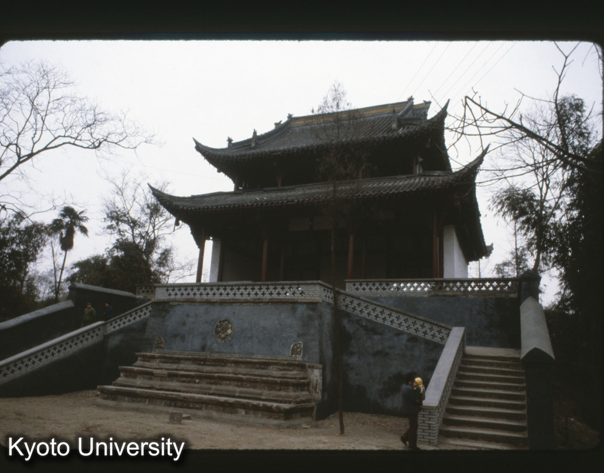 123-14_成都 青羊宮 唐王殿 老子が青羊を牽いて通ったと伝え 成都最古の道観 (1)