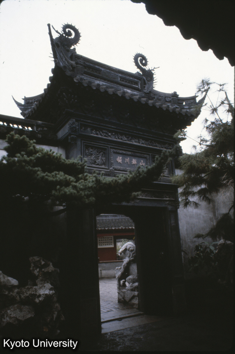 126-12_上海 予園内園 (1)