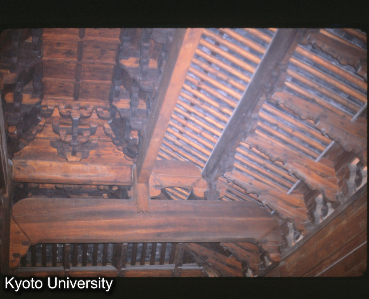127-26_真如寺正殿 梁架 (1)