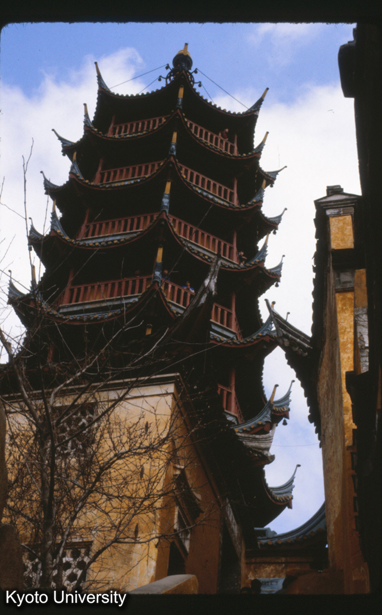 129-11_鎮江 金山 江天寺塔 (1)