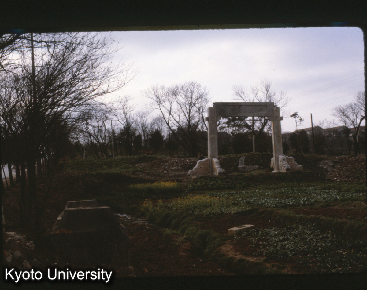 129-23_南京 孝陵 下馬牌坊 (1)