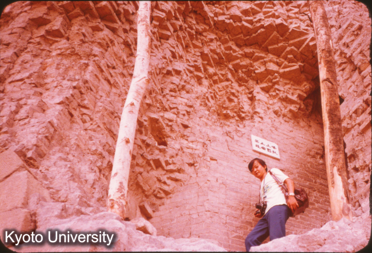 P109_太原 永祚寺双塔（修理中） (1)