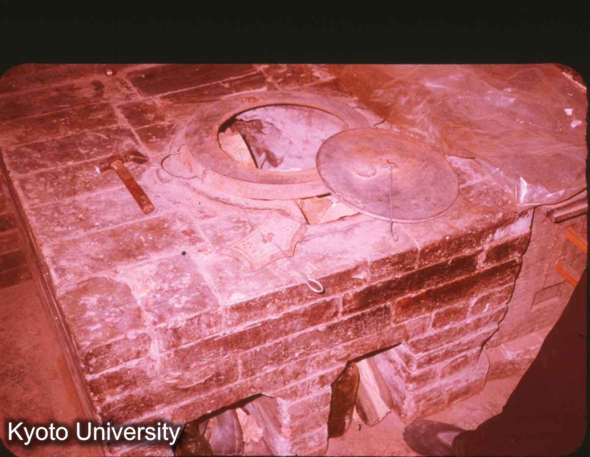 P120_竈 丁村 民居 (1)