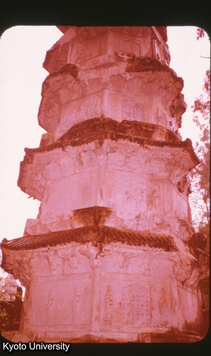 P157_杭州 霊隠寺石塔 (1)