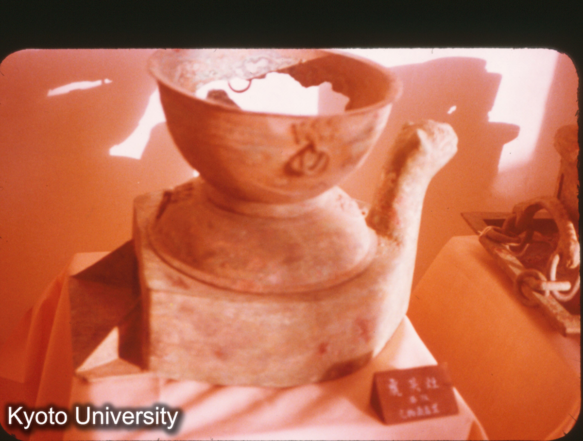 P214_竈 河北省（石家庄）展覧館 (1)